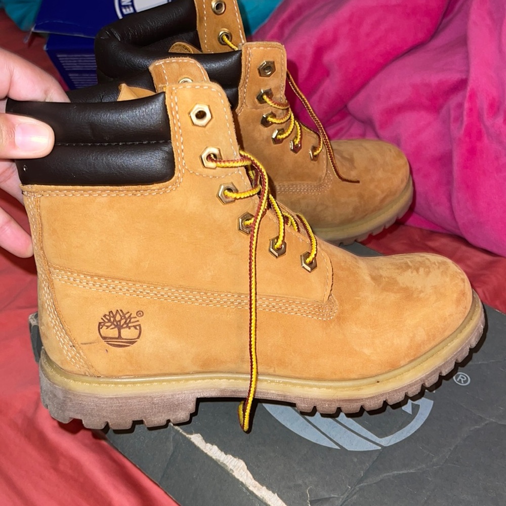Women’s Timberlands Boots. Size 7.5